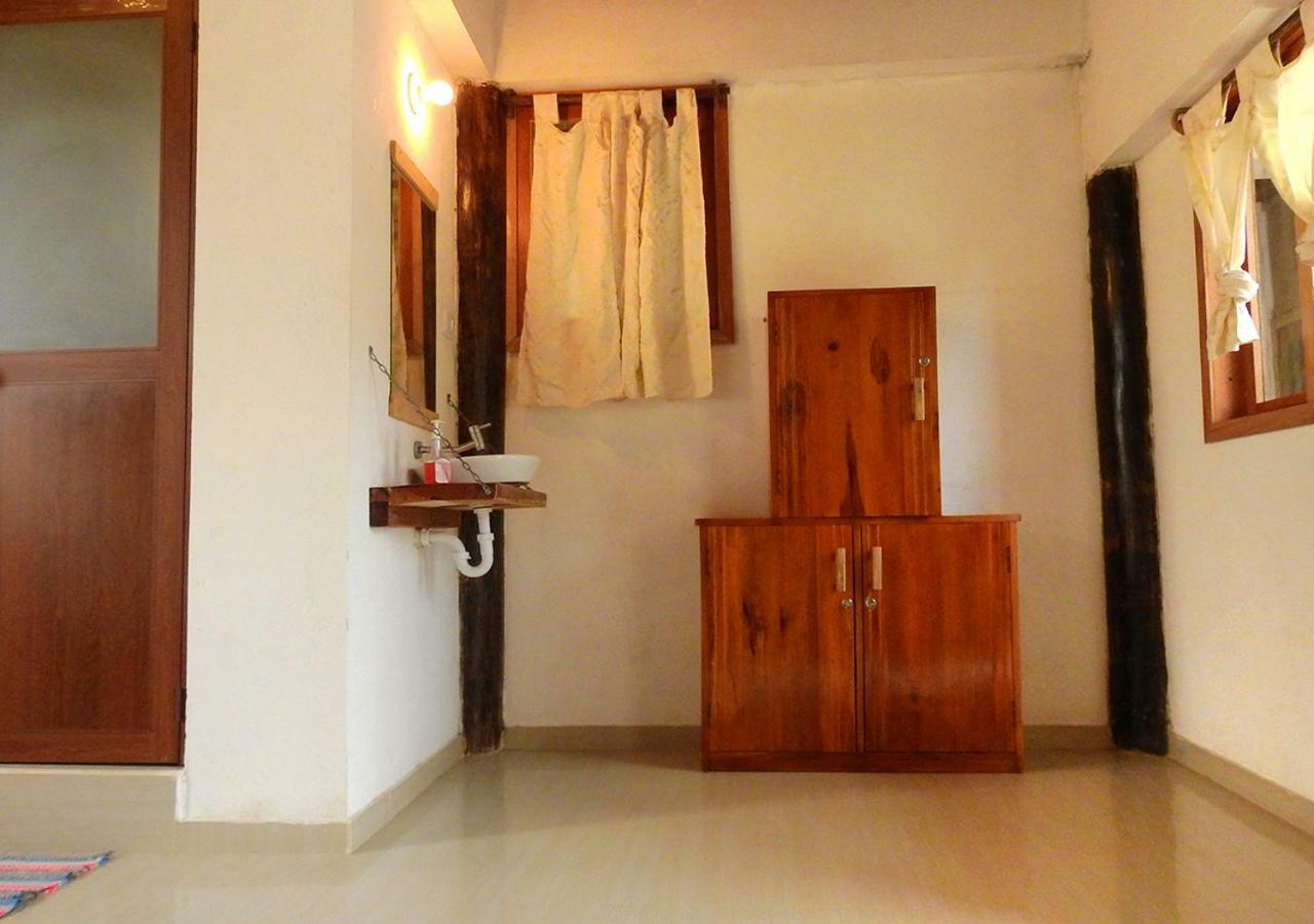 La Facha hostel suites Restaurant Surf Mompiche Extérieur photo
