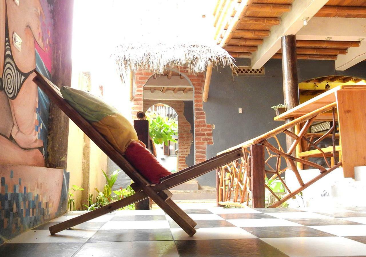La Facha hostel suites Restaurant Surf Mompiche Extérieur photo